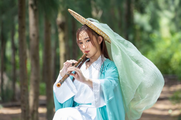 Preparing for Your First Flute Performance: Tips to Overcome Stage Fright